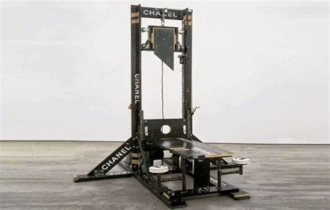 ghigliottine automatiche chanel